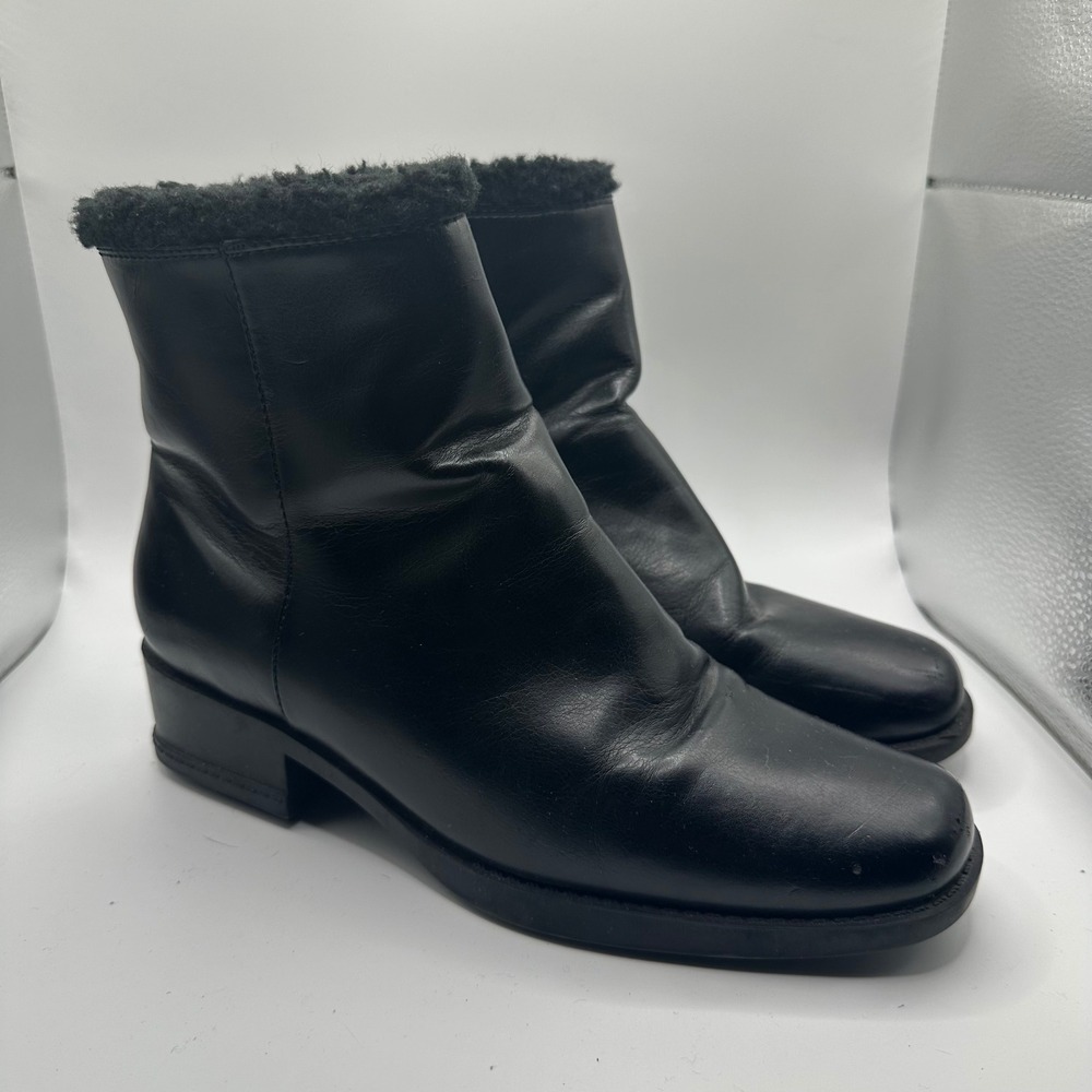 Naturalizer‎ Black Faux Fur Lined Ankle Boots Women's Size 8M Zip Side
